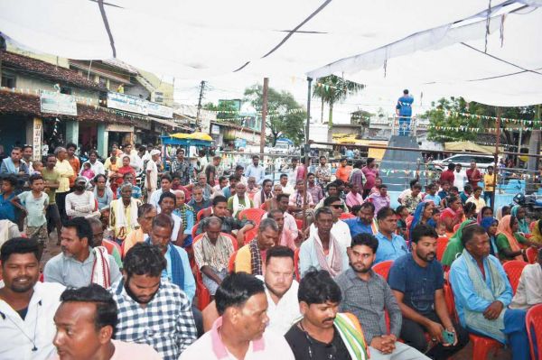 विधायक उत्तरी ने कोसीर में हाट बाजार शेड निर्माण का किया भूमिपूजन