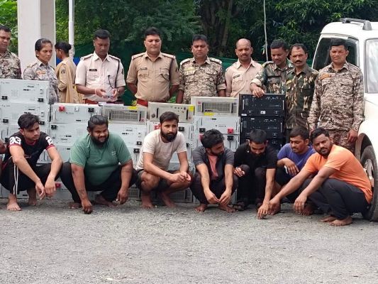 जियो टावर की बैटरी चोरी, 8 गिरफ्तार