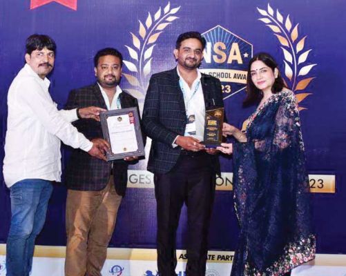 फॉस्टर किड्स प्ले स्कूल को नेशनल स्कूल ऑफ अवार्ड्स