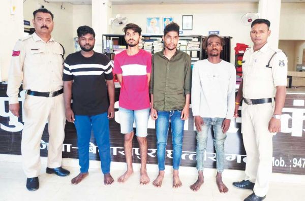 डबल मर्डर : नशेडिय़ों ने प्रेमिका से मिलने आए युवक की हत्या की फिर अपने ही एक साथी को मार डाला