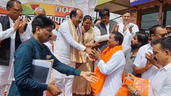 ओम माथुर ने नेताओं से कहा-90 दिनों तक जनता के बीच समय बिताएं