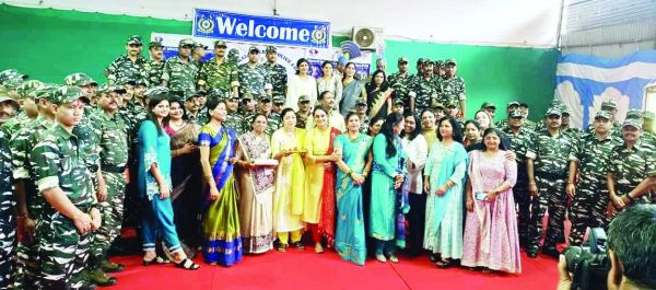 इनरव्हील क्लब ऑफ जगदलपुर ने 80 बटालियन में जाकर सैनिक भाइयों की कलाई पर बांधी राखी