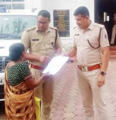मानसिक बीमार नाती को पुलिस ने अस्पताल में कराया भर्ती 