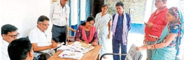  विस चुनाव के मद्देनजर नए वोटर्स का नाम सूची में कर रहे शामिल 