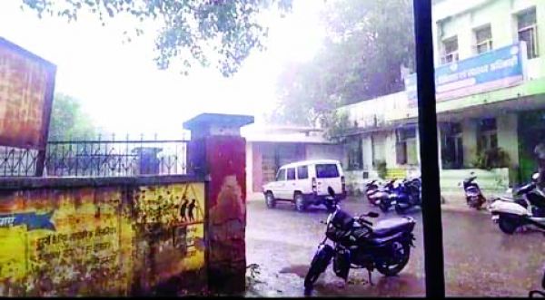 नांदगांव में बारिश, शेष प्रदेश में तपिश