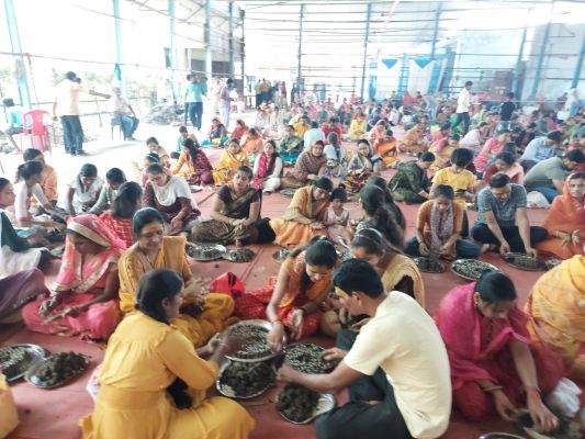 सावन के अंतिम सोमवार को दो लाख पार्थिव शिवलिंग का हुआ निर्माण