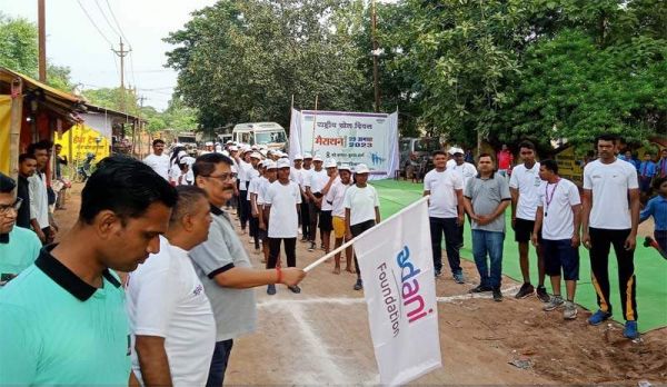 खेल दिवस पर बालिकाओं  के लिए दौड़ स्पर्धा 