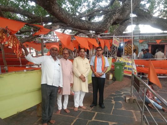 अशोक बजाज पहुंचे भोले के द्वार