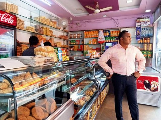 त्यौहार सीजन में खाद्य सुरक्षा विभाग की दबिश जारी