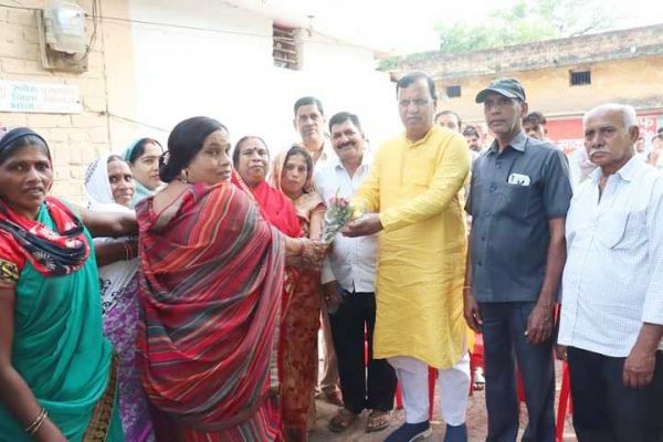  प्रदेश में विकास कार्य अवरूद्ध-शिवरतन