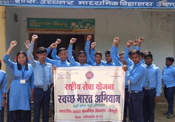 रासेयो ने चलाया स्वच्छता अभियान, ली  स्वच्छता शपथ