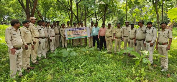 वन विभाग ने घिरघोली में किया मतदाता जागरूकता कार्यक्रम