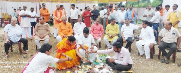 श्री गुरूजी सेवा समिति कार्यालय के लिए भूमिपूजन