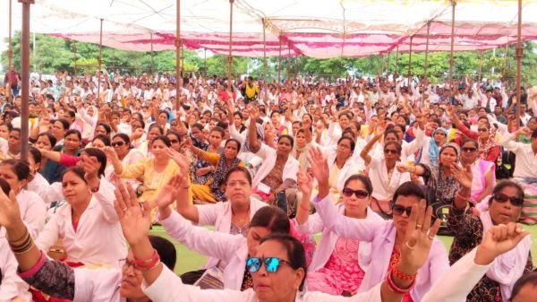स्वा. कर्मियों की बर्खास्तगी से पूरे समाज में नाराजगी, कर्मचारी संगठनों में भी आक्रोश 