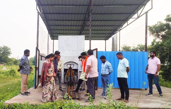 विधायक ने विद्युत शवदाह गृह का किया निरीक्षण, अनियमितता देख भडक़ी 