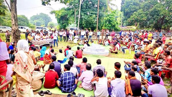 ग्रामीणों की मांग पूरी, विधायक  ने देवगुड़ी व मातागुडिय़ों के लिए आवंटित भूमि का दिया पट्टा 