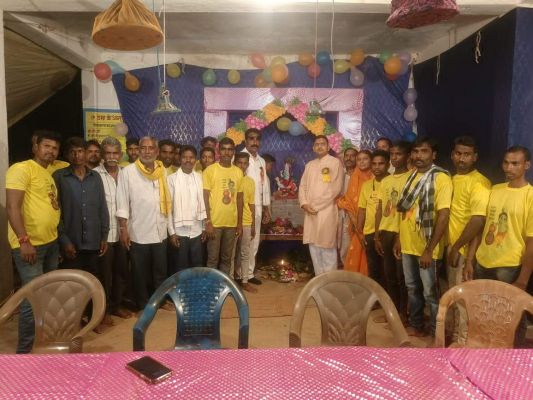 जन्माष्टमी महोत्सव में शामिल हुए नवाज