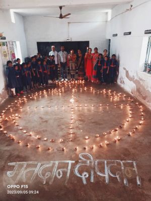 दीपदान कर मतदान जगरूकता का संदेश