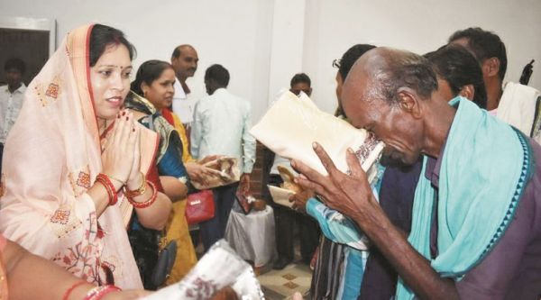 विधायक ने किया कोटवारों का सम्मान