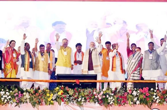 विकास की तेज रफ्तार के साथ साथ गरीब कल्याण एनडीए सरकार का विकास मॉडल- मोदी