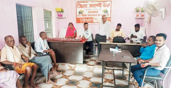  पशुपालन, डेयरी व मछली पालन जागरूकता शिविर