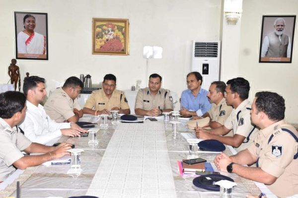 विस चुनाव में अपराधिक तत्वों की धरपकड़ के लिए बनी रणनीति, जानकारियां भी साझा 