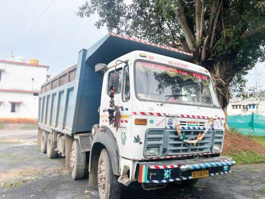 अवैध परिवहन के 6 मामले, 61 हजार जुर्माना