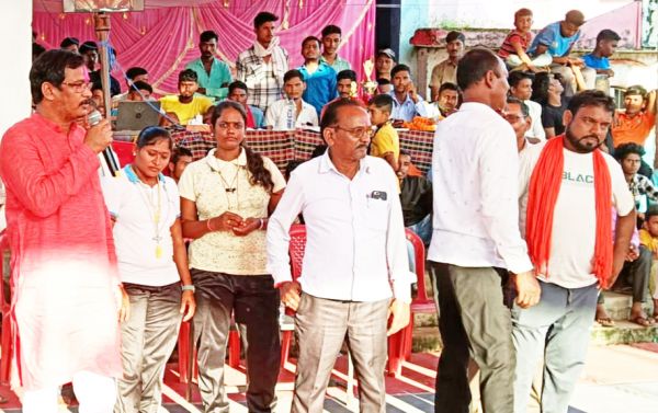 नपं अध्यक्ष ने विजेता खिलाडिय़ों को किया पुरस्कृत