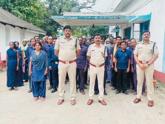 थाना प्रभारी ने कोटवारों को बताया आदर्श आचार संहिता व चुनावी प्रक्रिया में उनके कार्य