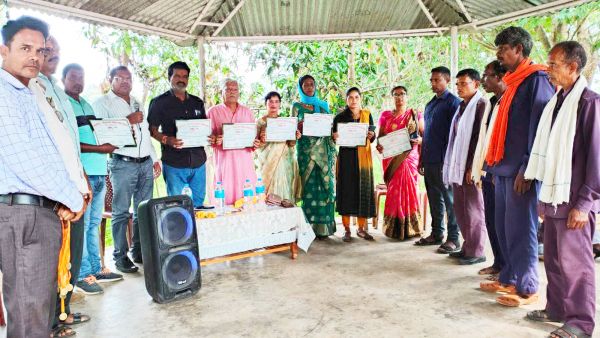 रोजगार मेला व मेधावी छात्र, कर्मचारियों का सम्मान 