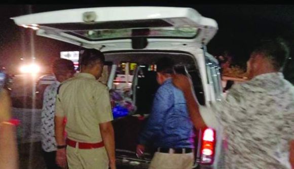 वाहन चेकिंग, व्यापारी के कार से 3.89 लाख जब्त