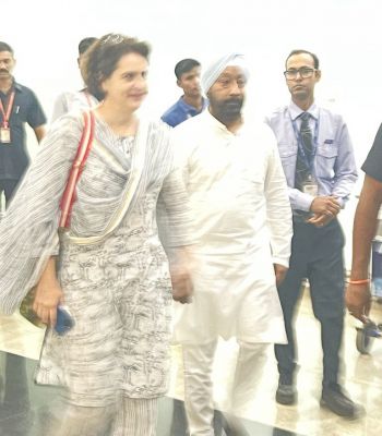 हरमीत ने प्रियंका गांधी का स्वागत किया