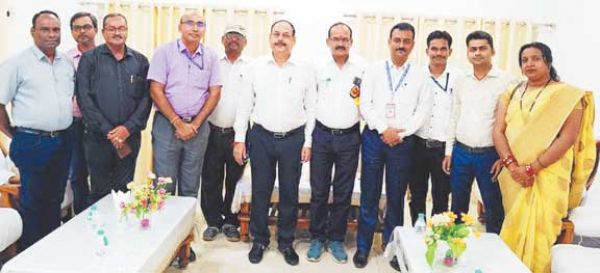 चिरमिरी की केंद्रीय विद्यालय प्रबंधन समिति की बैठक