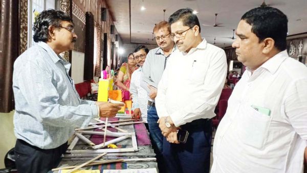 टीएलएम मेला व क्वीज स्पर्धा आयोजित