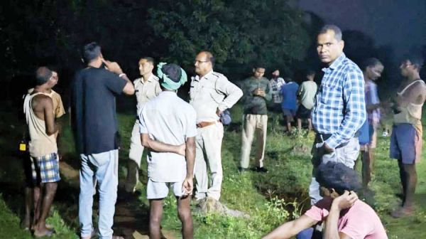 हाथियों के हमले से ग्रामीण की मौत