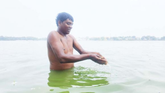 पूर्वजों की याद में आज से पितृपक्ष शुरू