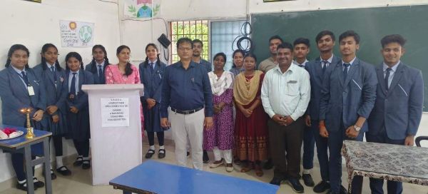 नीट-जेईई की बेहतर तैयारी के लिए स्वामी आत्मानंद कोचिंग शुरू
