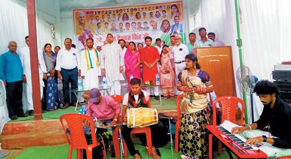 खैरागढ़ में देवव्रत सिंह की कांस्य प्रतिमा लगाने भूमिपूजन