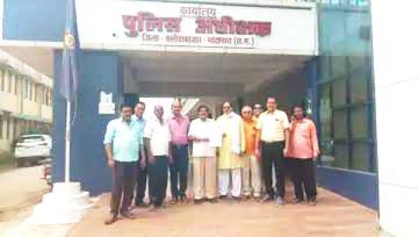 एसपी से की असामाजिक तत्वों पर कार्रवाई की मांग