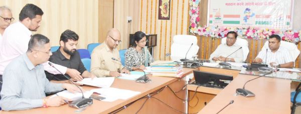 अवैध निर्माण प्रकरणों में  141 प्रकरणों को अनुमति