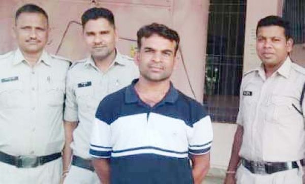 24 घंटे में 4 लोगों ने की आत्महत्या 