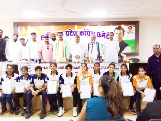 नांदगांव के खिलाड़ी राजधानी में सम्मानित