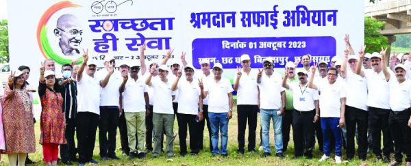 एसईसीएल द्वारा श्रमदान सफाई अभियान 