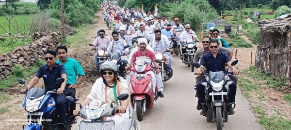 खुज्जी विस में निकाली भरोसा यात्रा