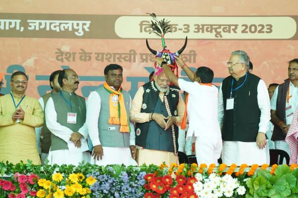 कांग्रेस किसी भी कीमत पर हिन्दुओं को बांटकर देश को तबाह कर देना चाहती है...