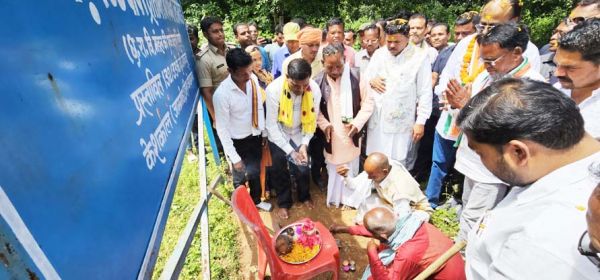 ग्रामीणों की वर्षों पुरानी मांग को विधायक ने किया पूरा