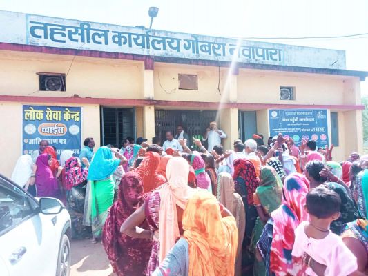नगरवासियों ने किया विधानसभा चुनाव का बहिष्कार, भू-स्वामी पट्टा नहीं मिलने से है नाराज