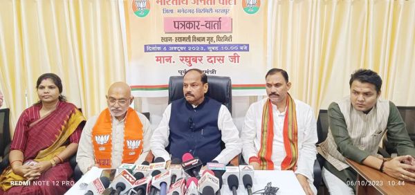 छत्तीसगढ़ की कांग्रेस सरकार दिल्ली दरबार की एटीएम-रघुवर दास