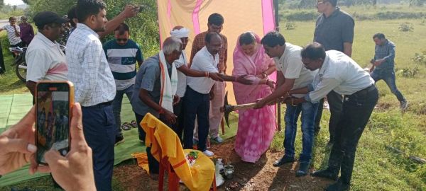 विधायक ने किया शिलान्यास
