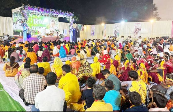 सुबह उठते ही मोबाइल देखना खतरनाक बीमारी-रितेश्वर महराज